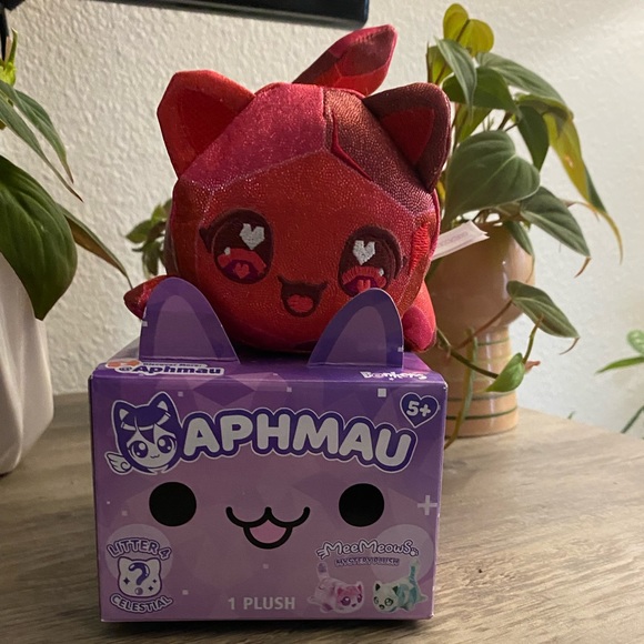 Aphmau Ruby Gem meemeow litter 4 - Picture 5 of 7